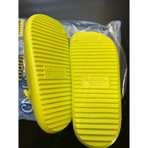 Youth Medium Yellow Slide Sandals With Velcro Strap By Be Cool Medium - Picture 6 of 8